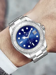 High-End Men's Automatic Mechanical Dive Watch, Hollow Waterproof Night Light, Business Casual, Calendar Function, Scratch-Resistant Lens, Automatic Date Wristwatch