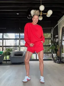 Oversized Sweatshirt Cherry Red