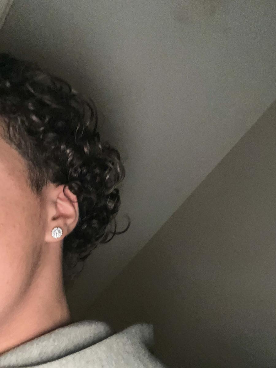 Item: Perfect pair of earrings*1, 1ct 6.5mm