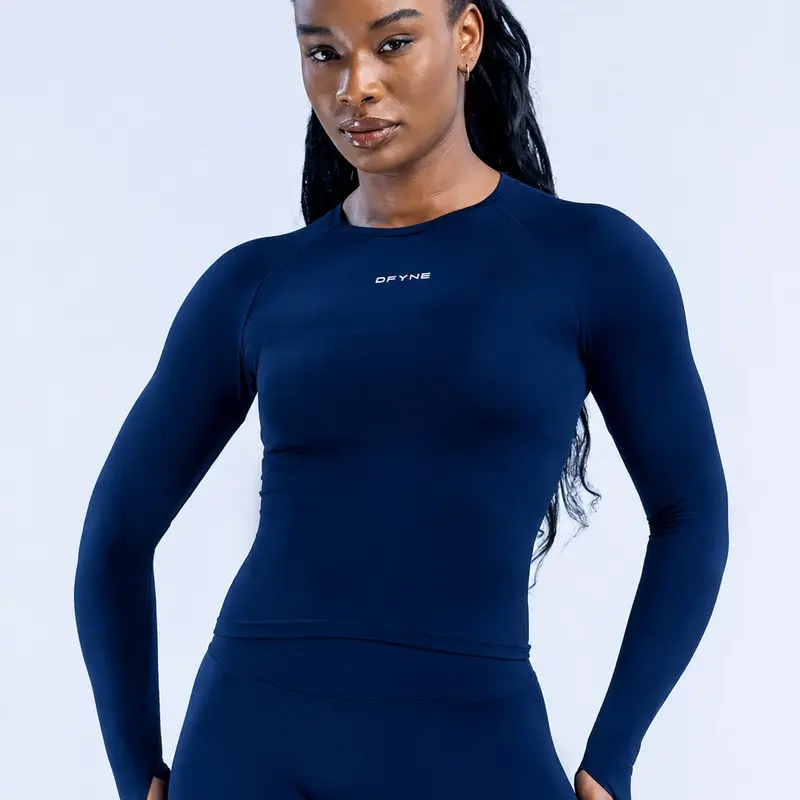Women's Seamless Long Sleeve Fitted Yoga Top - Nylon Fabric, Body Contour Sculpting Athletic Activewear for Gym, Pilates, All Seasons