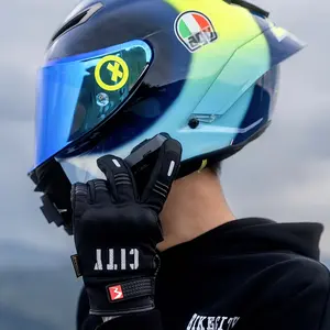 Cycling Gloves for Autumn and Winter with Built-in Protection, Anti Slip & Touch Screen Functionality, Winter Cycling Gloves, Biking Gloves, Outdoor Sports, Bike Accessories, Functional Gloves, Sporty Design, Handcrafted Gloves, Durable Fab