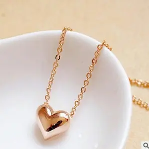 Sweet Heart Pendant Women's Necklace