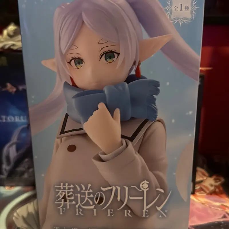 Anime figure frieren figure Anime figure frieren figure