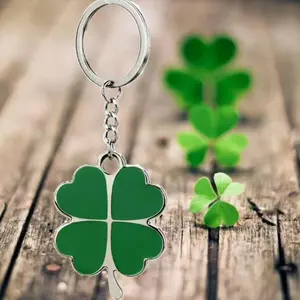 1pc Lucky Four-leaf Clover Keychain, Creative Green Leaf Pendant Car Key Chain Bag Pendant