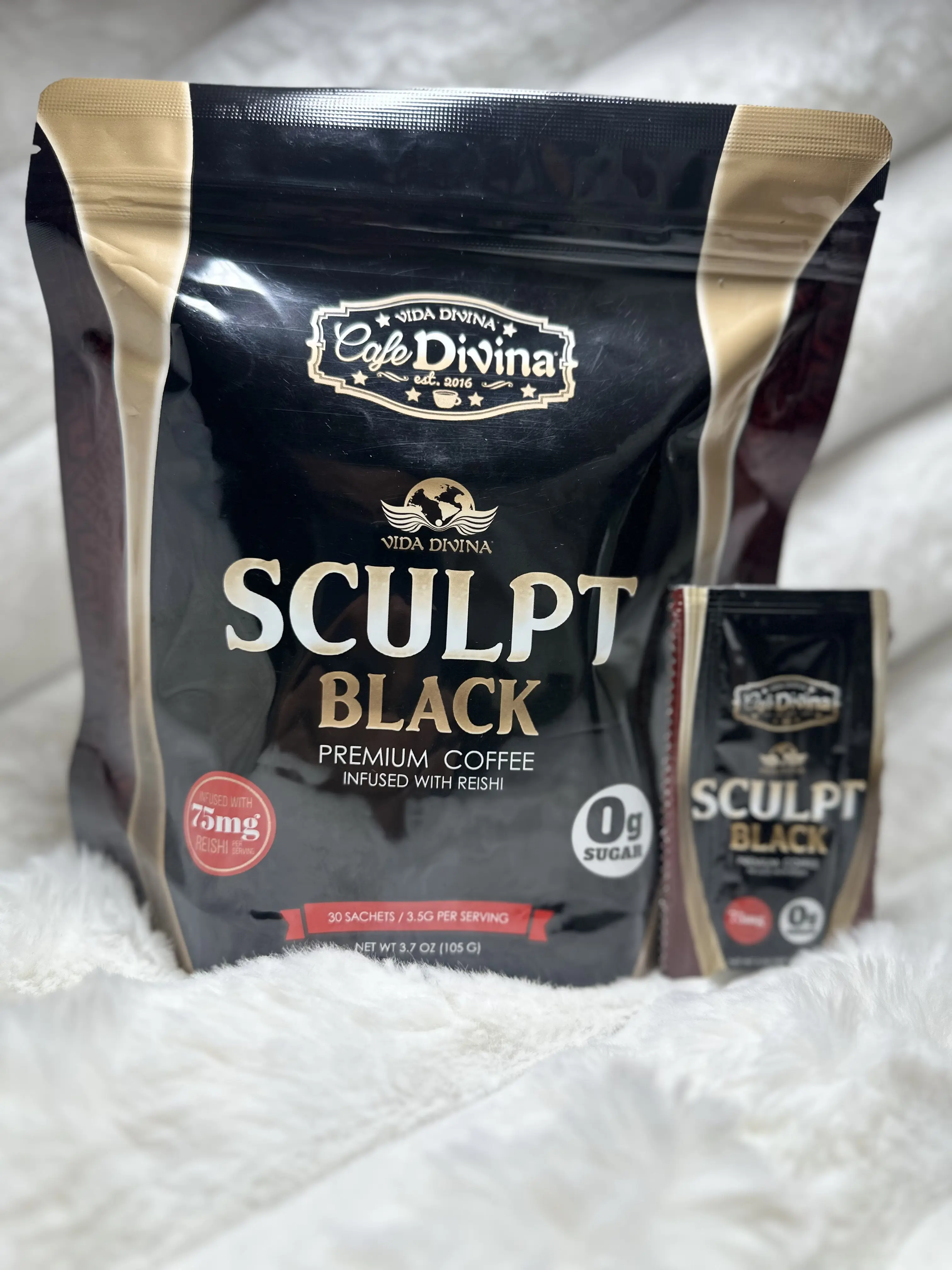 CAFE NEGRO PARA UNA PERDIDA SIN AZUCAR NEGRO Y FUERTE Y CALIENTE QUE MAS QUIERES
