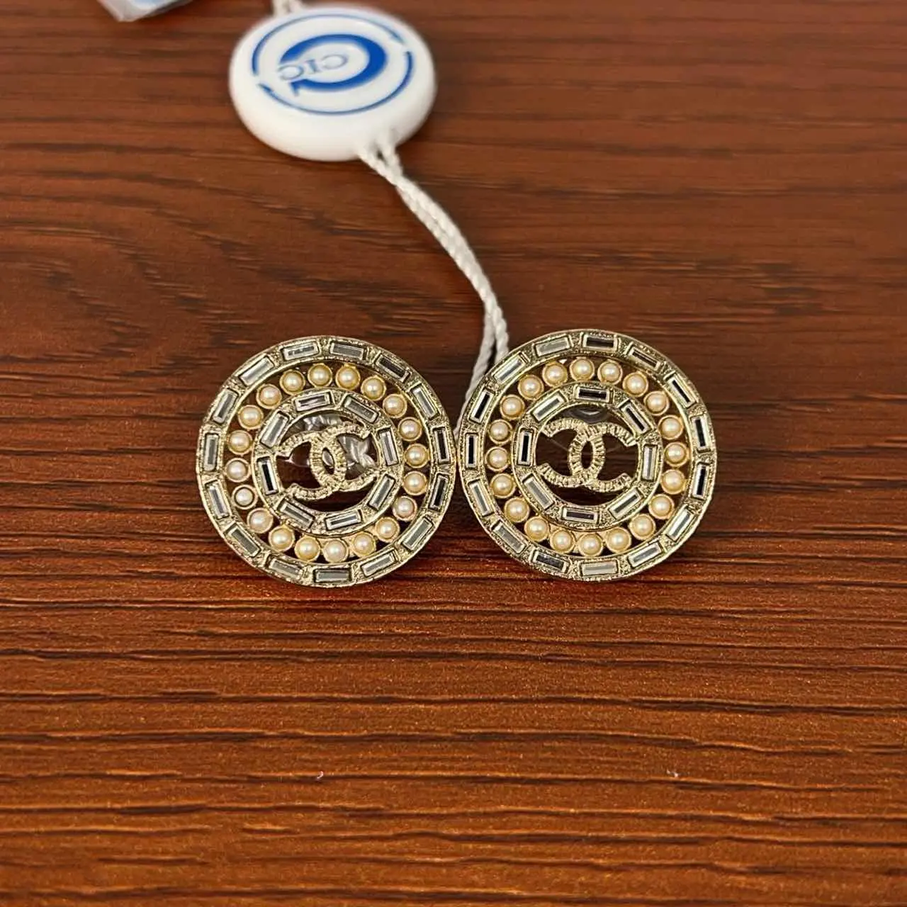 Pre-owned Chanel CC Rhinestone Stud Earrings Metal Earrings qiqia9955