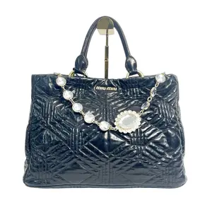 Pre-owned leather Tote Bags Miu Miu Cloquet Matelassé Crystal Tote Bag in Black
