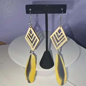 Light as a Feather earings