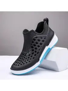 Men 's portable fashion outdoor back brook shoes, cleaning, garden planting, walking shoes on rainy days