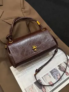 Literary niche retro distressed shoulder handbag, Fashion crossbody handbag, embellished with a gold metal lock,  braided handle   adjustable shoulder strap,  textured shoulder handbag  ， suitable for daily commuting, shopping, dating, etc.