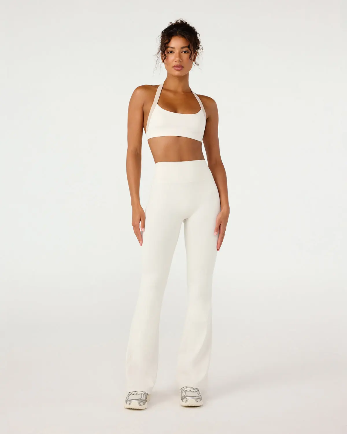 Form Invisible Scrunch Flare Leggings | Vanilla