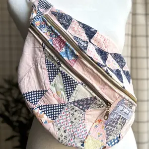 Vintage Quilt Crossbody Bag for Women - Stylish and Functional