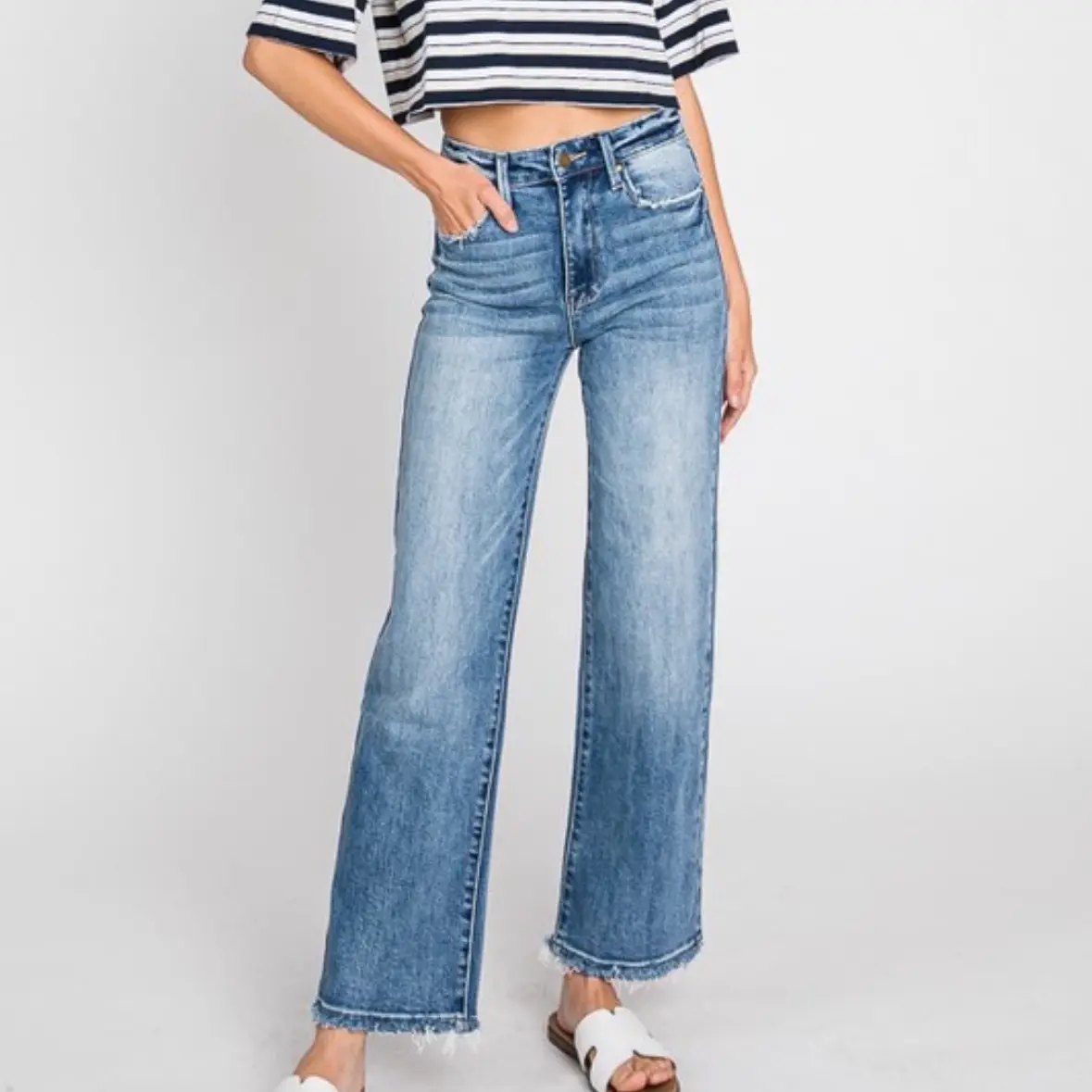 Petra Classic Straight  Wide Leg Denim Jeans Lightwash Stretchy Womenswear