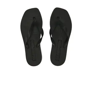 Sleepers Tapered Platform Flip Flop in Black