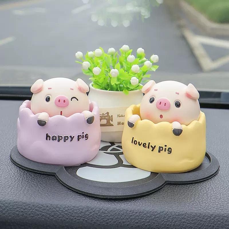 Cute Car Dashboard Decoration, Lovely Rocking Head Ornament Car Decor for Dash, Funny Car Bobblehead Ornaments for Dashboard Car Accessories Interior for Women and Men