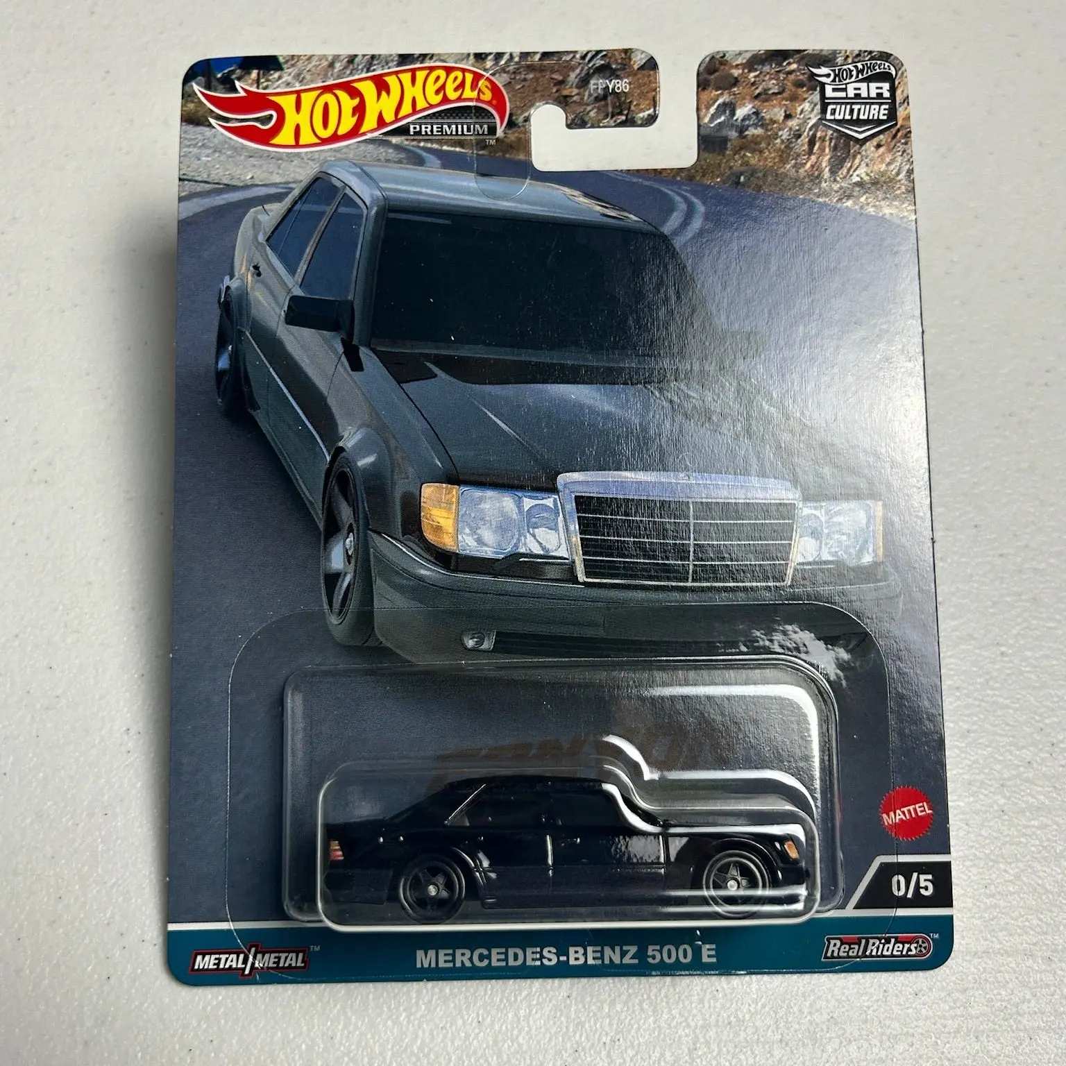 Hot Wheels 1:64 Car Culture Canyon Warriors Mercedes 500 E 0/5 Chase