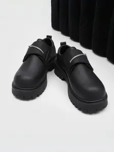1 Pair of Street-Style Men's Chunky Derby Shoes | Dark Avant-Garde Style | Matte Leather + Zip Buckle + Anti-Slip Thick Sole | Daily Outings/Commute/Office Wear, Must-Have Versatile Unique Shoes for Trendsetters, Walking Shoes