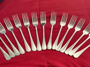 16pcs Stainless Steel Dinner Forks 8in Mirror Finish Dishwasher Safe Flatware Set