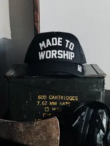 MADE TO WORSHIP FOAM TRUCKER HAT IN BLACK