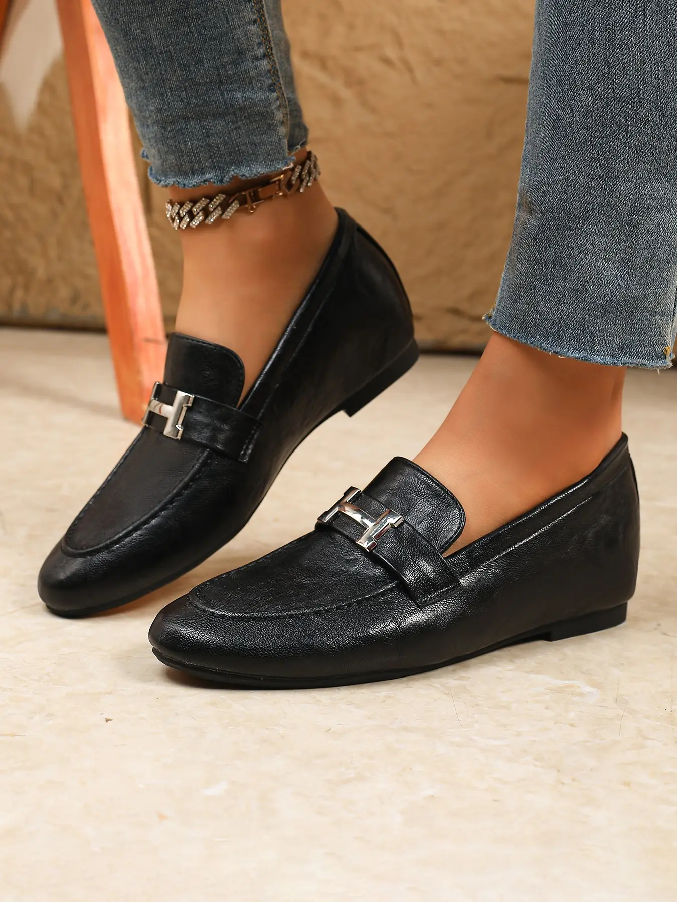 Women's Comfortable Lightweight PU Leather Affordable Loafers, Invisible Height Increase 5cm, Slip-On Driving Shoes, Business Casual Dress Flats, Business Style Flats, Round Toe Flats, Footwear
