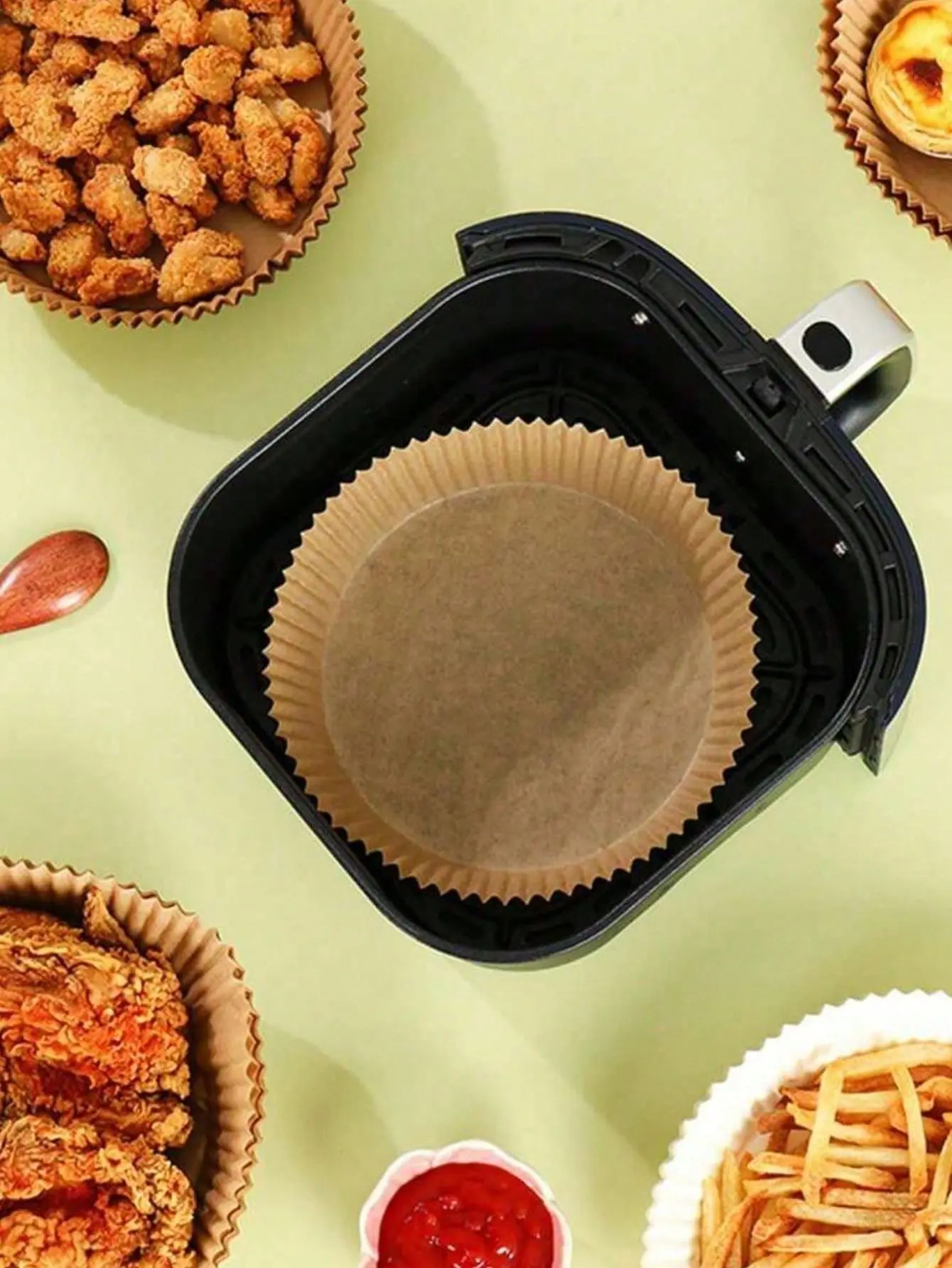 6-Inch Air Fryer Liners, Thickened Disposable Silicone Paper, Non-Stick, Oil-Absorbent, and High-Temperature Resistant for Baking Frying, Thickened Liners, Baking Supplies, Camping, Cooking, Dual Use For Wet And Dry, Easy Oil Removal