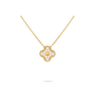 Pre-owned Van Cleef & Arpels Vintage Alhambra pendant, 18K yellow gold, Full paved