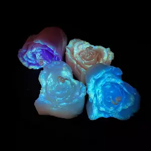 [Wildry] Heart Glow Body Safe Candle: Low-Temperature Massage Wax with Strawberry & Black Cherry Essences
