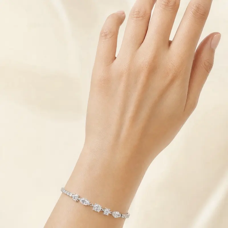 Lovisa Silver-Tone Simulated Diamond Bracelet – Adjustable S/M