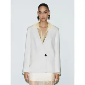 URBAN REVIVO Lady's Fitted Linen-Cotton-Polyester Long-Sleeve Blazer - Basic, Elegant, Chic Women's Suit for Daily Wear
