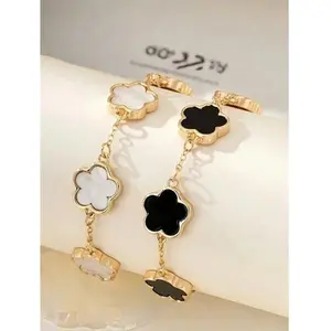 bracelet pretty 2-Piece/Set Fashion Classic Style White And Pink Petal Bracelet Set, arsen bracelet Elegant Minimalist Bangle