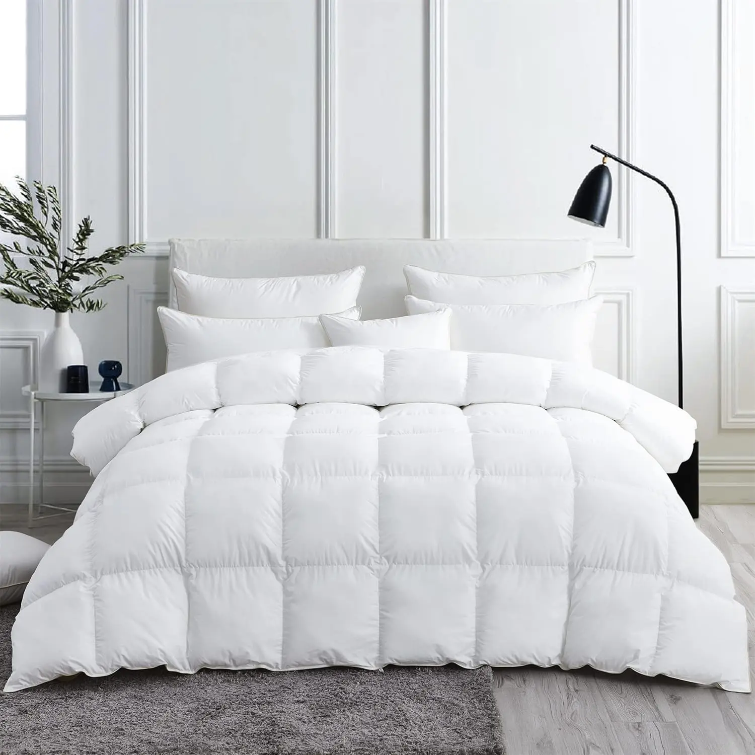 White (Medium Weight) / All Seasons