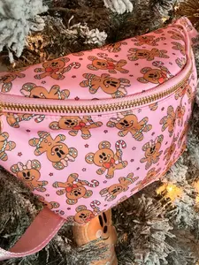 Very Merry Pink Gingerbread Fanny Pack with Adjustable Strap & Zipper Pocket for Festive Adventures