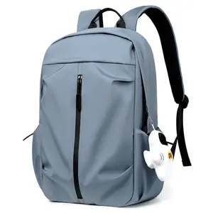 The same backpack for men and women, casual fashion pendant, student schoolbag, new backpack.