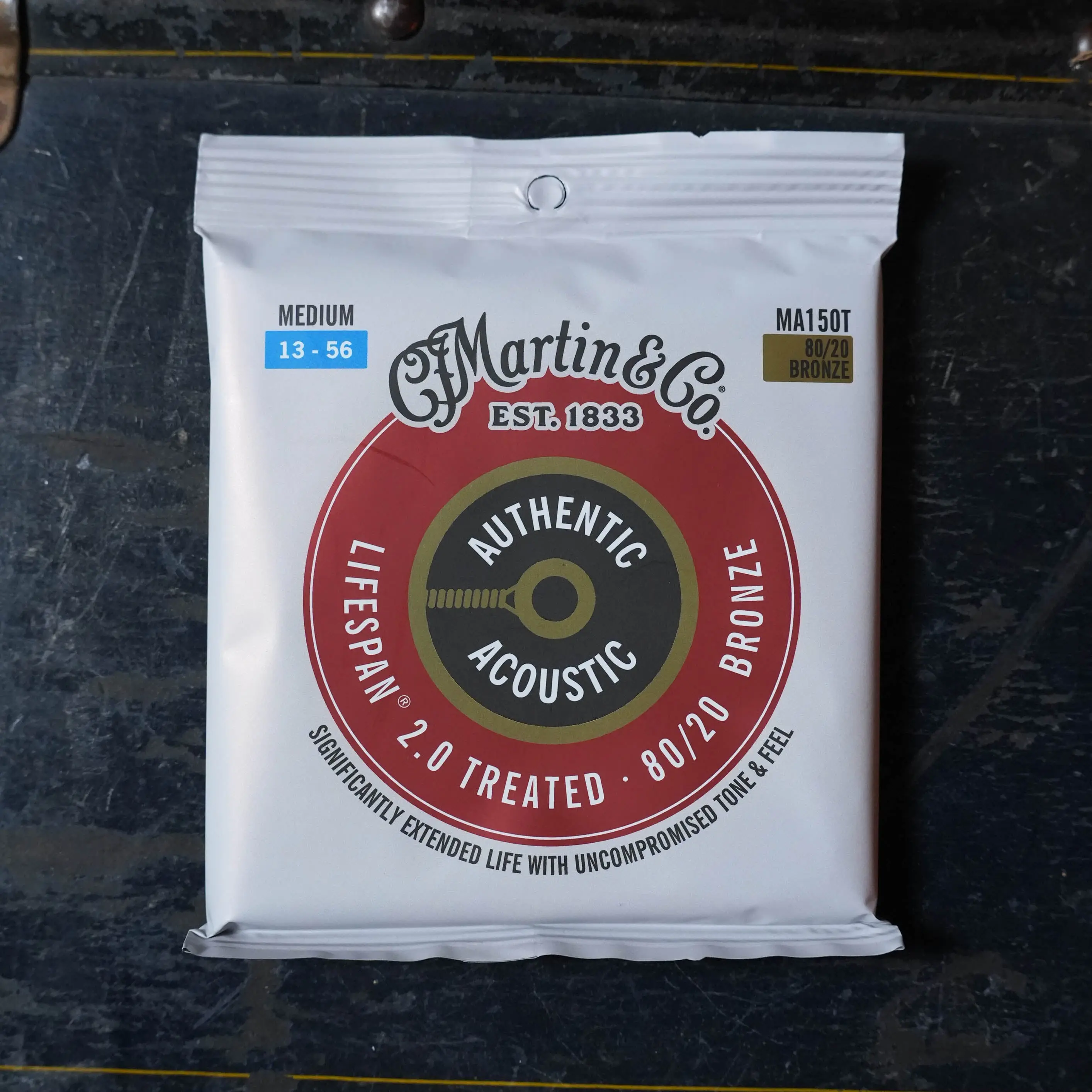 Martin Treated Authentic Acoustic Lifespan 2.0 Bronze 80/20 Guitar Strings - Medium