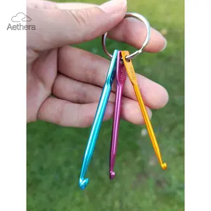 3pcs Minimalist Crochet Hook As Key Fob & Car Keychain, Multifunctional Crochet Hook for Knitting & Weaving, Fashionable & Versatile Tool for Daily Use