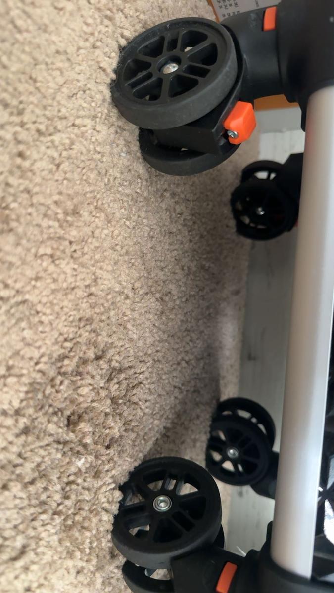 Item: Black with Lid