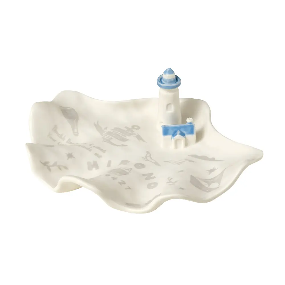 POP MART Hirono Living Wild – Freedom Island Lighthouse Shell Tray