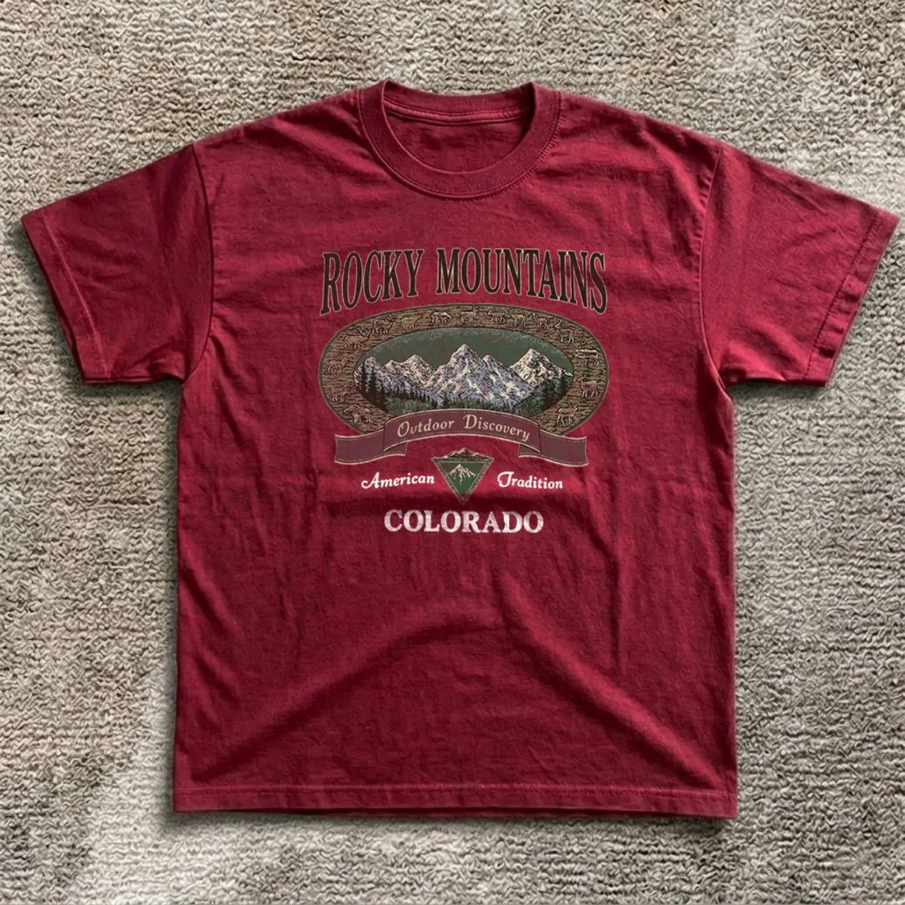 Rocky Mountains Colorado outdoor discovery vintage design t-shirt