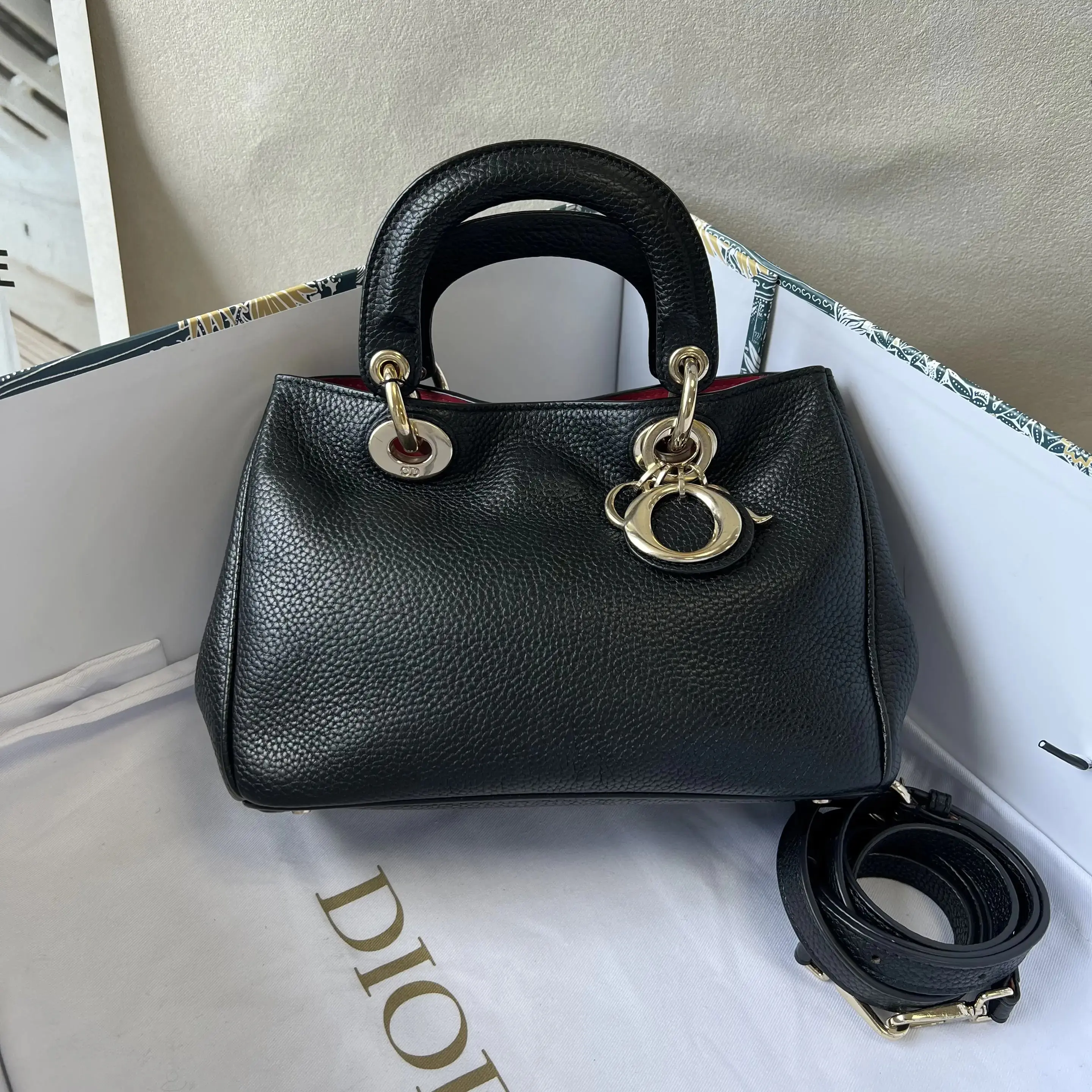 Pre-owned Dior Diorissimo Black Lychee Leather Medium Size 0817betsy/C8358514405