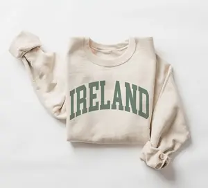Ireland Sweatshirt, St Patrick's Day Pullover, Vintage Varsity Aesthetic, Trendy Travel Destination Gift, Unisex Crewneck Sweatshirt