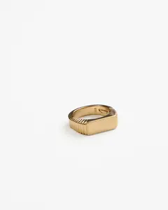Selenia Pinky Ring