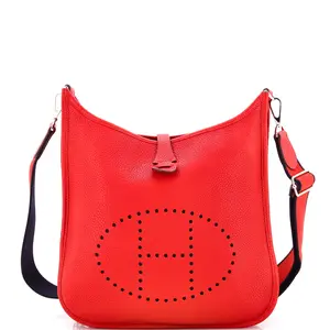 Pre-owned HERMÈS material Messenger Bags Hermes Evelyne Bag Gen III Clemence PM by Rebag