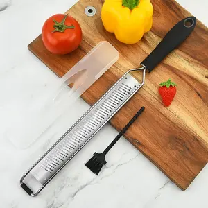 Stainless Steel Cheese Grater, Lemon Zester with Protective Cover, Kitchen Grater for Ginger, Garlic, Nutmeg, Chocolate, Vegetables, Fruits, Utensils, Kitchen Gadgets