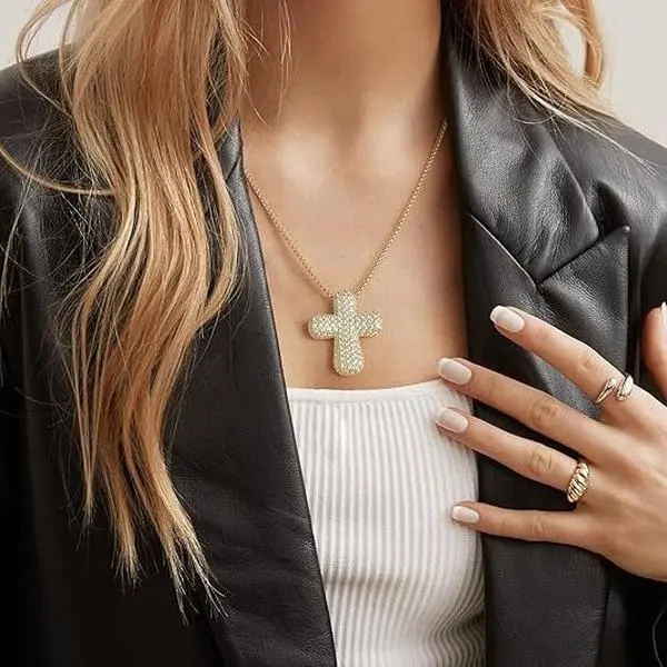 Cross Necklace Pendant, Fashion Costume Jewelry Accessory for Daily Wear
