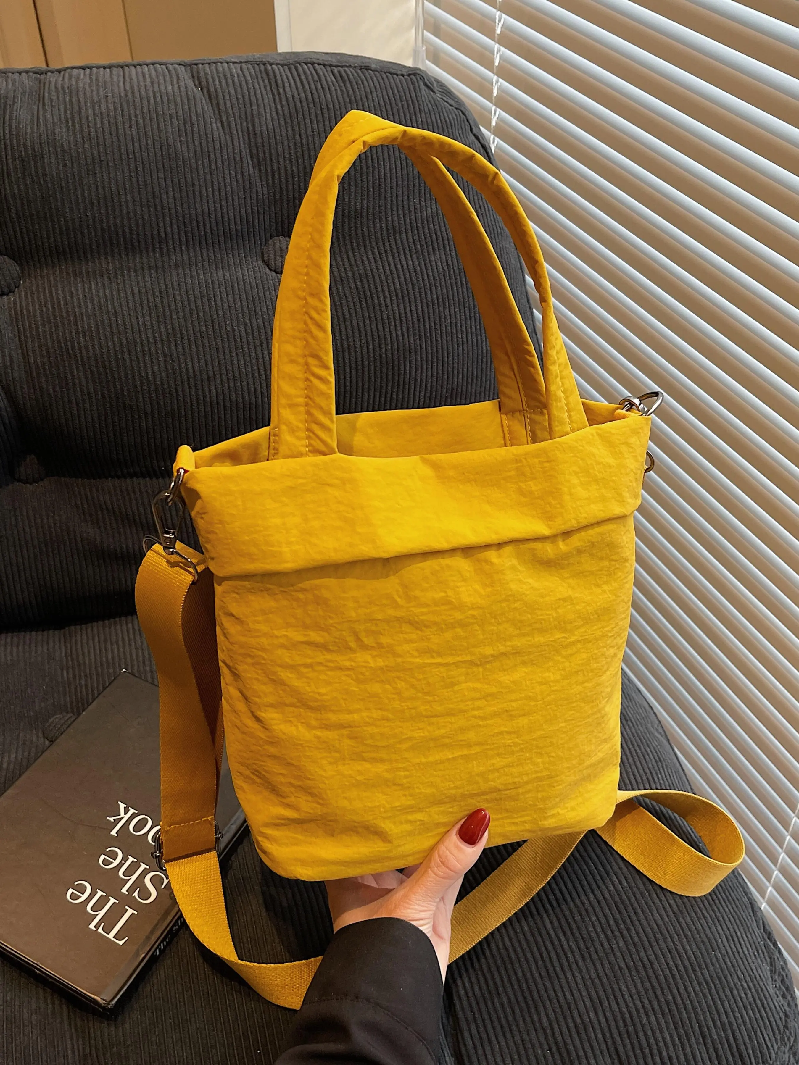 Women's Solid Color Shoulder Bag, Fashionable Large Capacity Lightweight Handbag, Casual Versatile Crossbody Bag for Daily Used