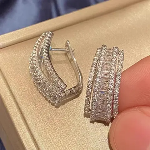 Women's Elegant Artificial Zircon Hoop Earrings, Hoop Shape Earrings, Exquisite Trendy Glittering Clip-on Earrings, Fashionable Jewelry for Women for Daily & Party Decoration, Shining Earrings, Hoops Shape Earrings