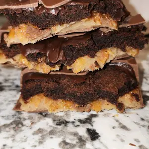 chocolate peanut butter chocolate bar