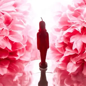 Vela sagrada en forma de Mujer. Candle