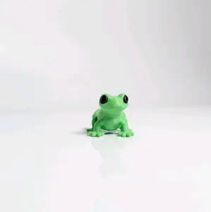 3D Printed Green Lizard Figurine Cute Desk Pet Aesthetic Room Decor Gift for Home Office