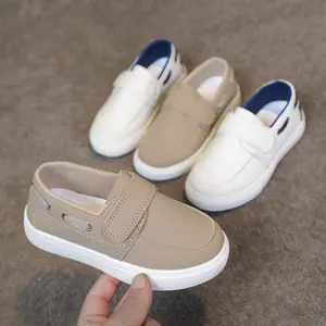 Spring and autumn soft-soled breathable versatile boys' slip-on loafers casual sneakers leather shoes